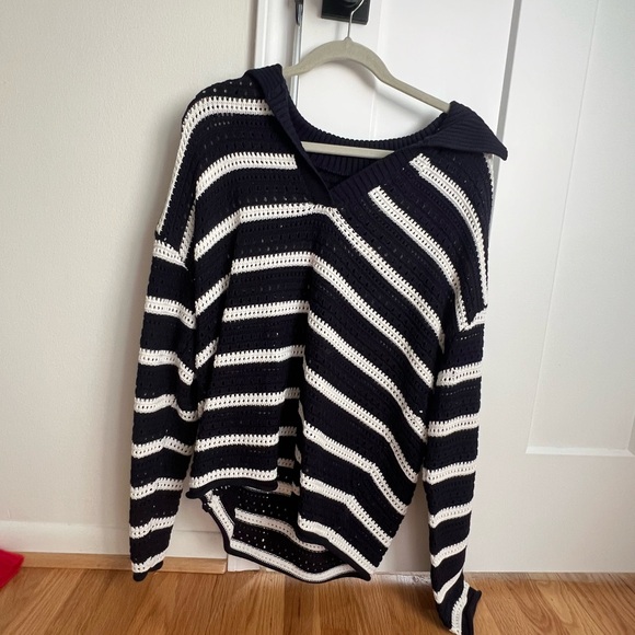 Navy and White Striped V-Neck Sweater. Never Worn. Size L - Picture 1 of 4
